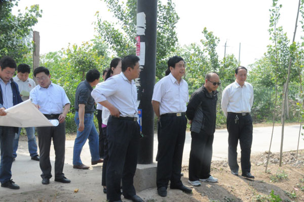 濮阳市人大常委会副主任邹东波带队调研视察马颊河支流情况